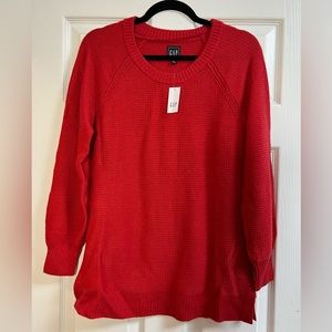 NEW GAP // Medium Sweater // Red